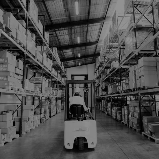 warehouse_forklift_material_handling